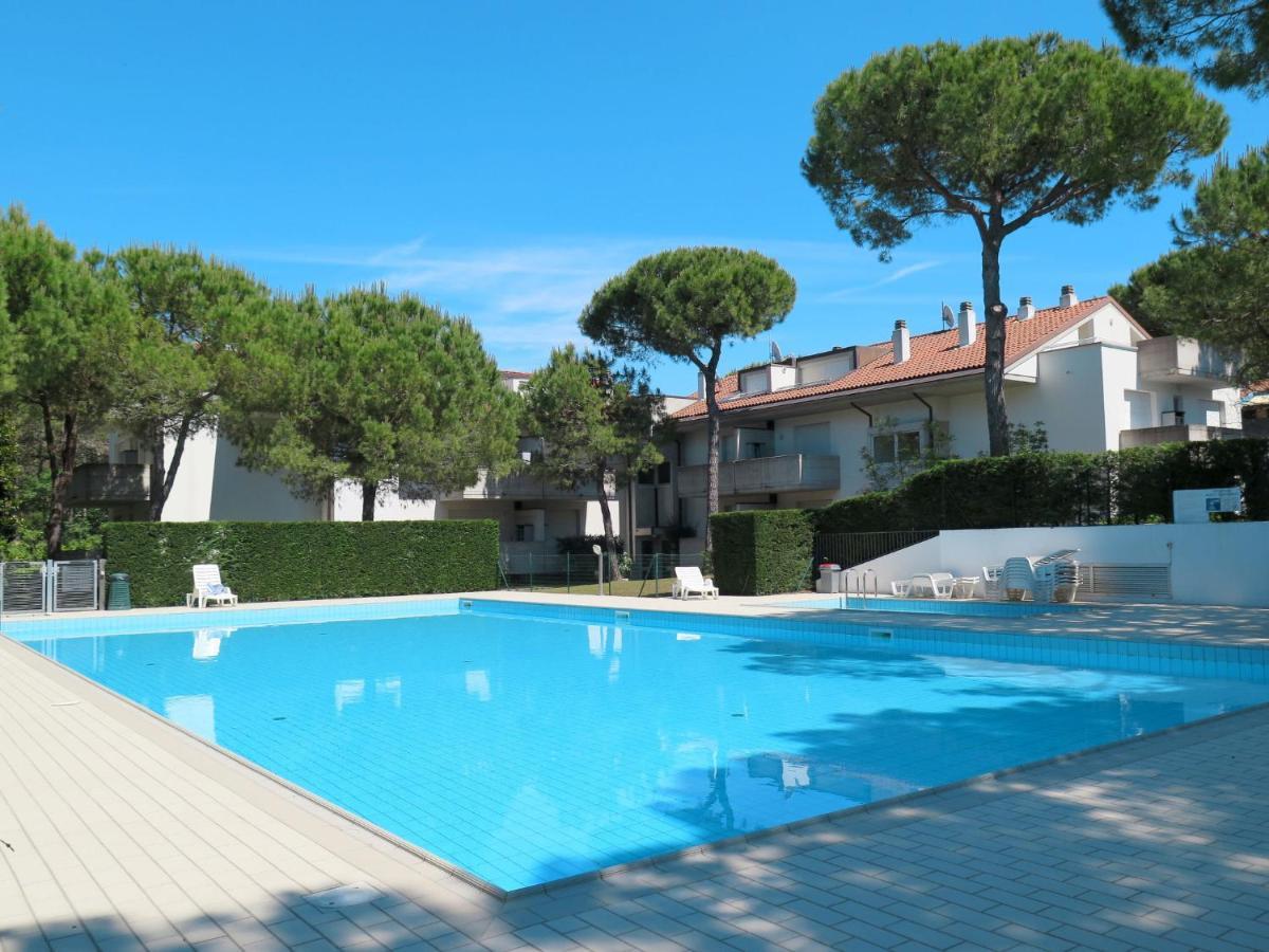 Apartment Parco Hemingway-4 By Interhome Lignano Sabbiadoro Luaran gambar